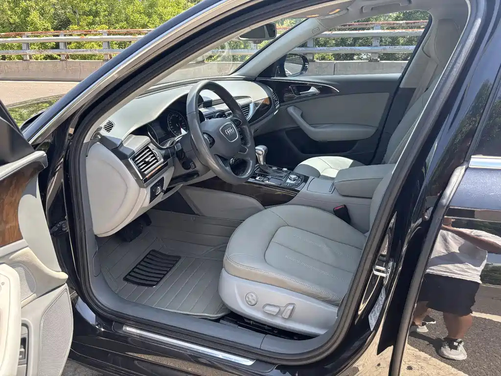 AUDI A6L 2014