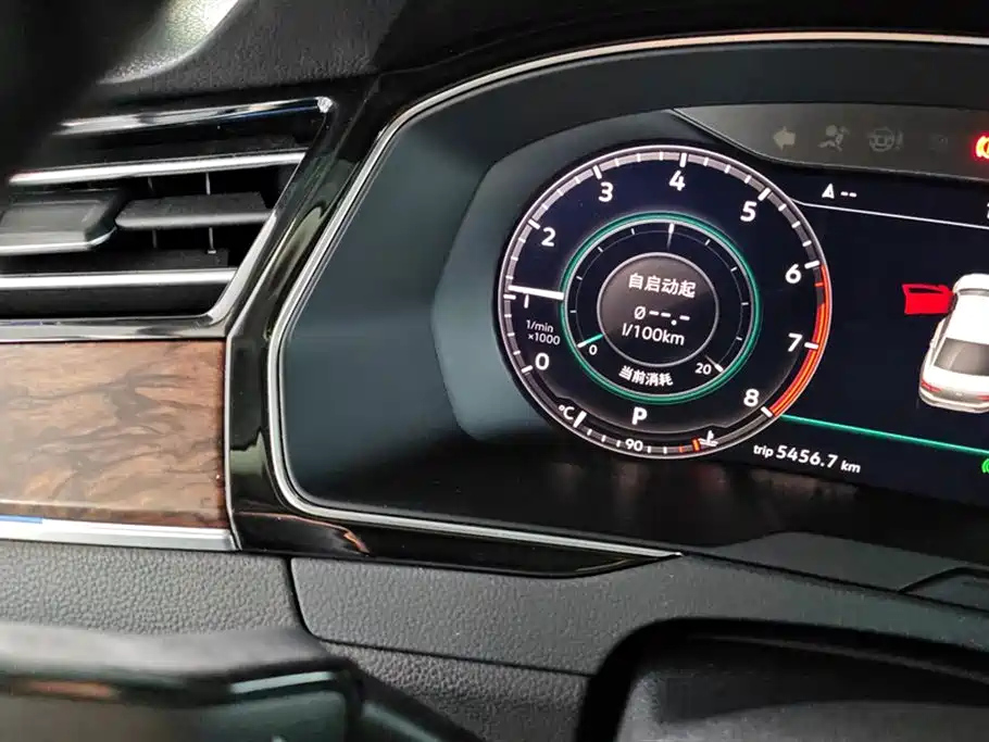 VOLKSWAGEN MAGOTAN 2018