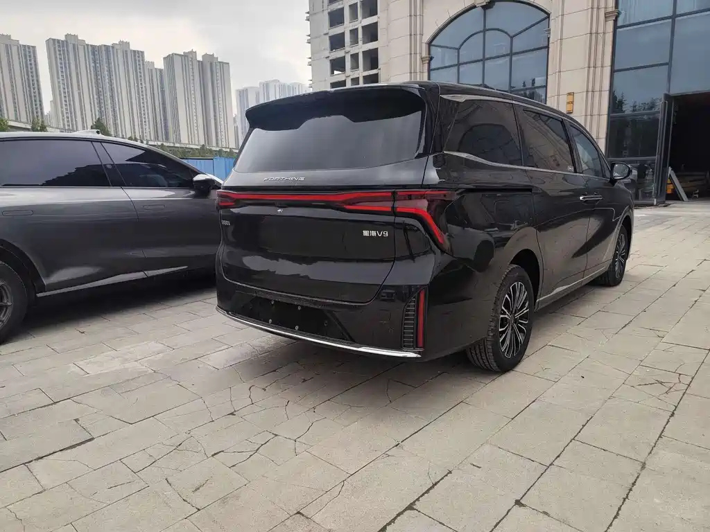DONGFENG XINGHAI V9 2025