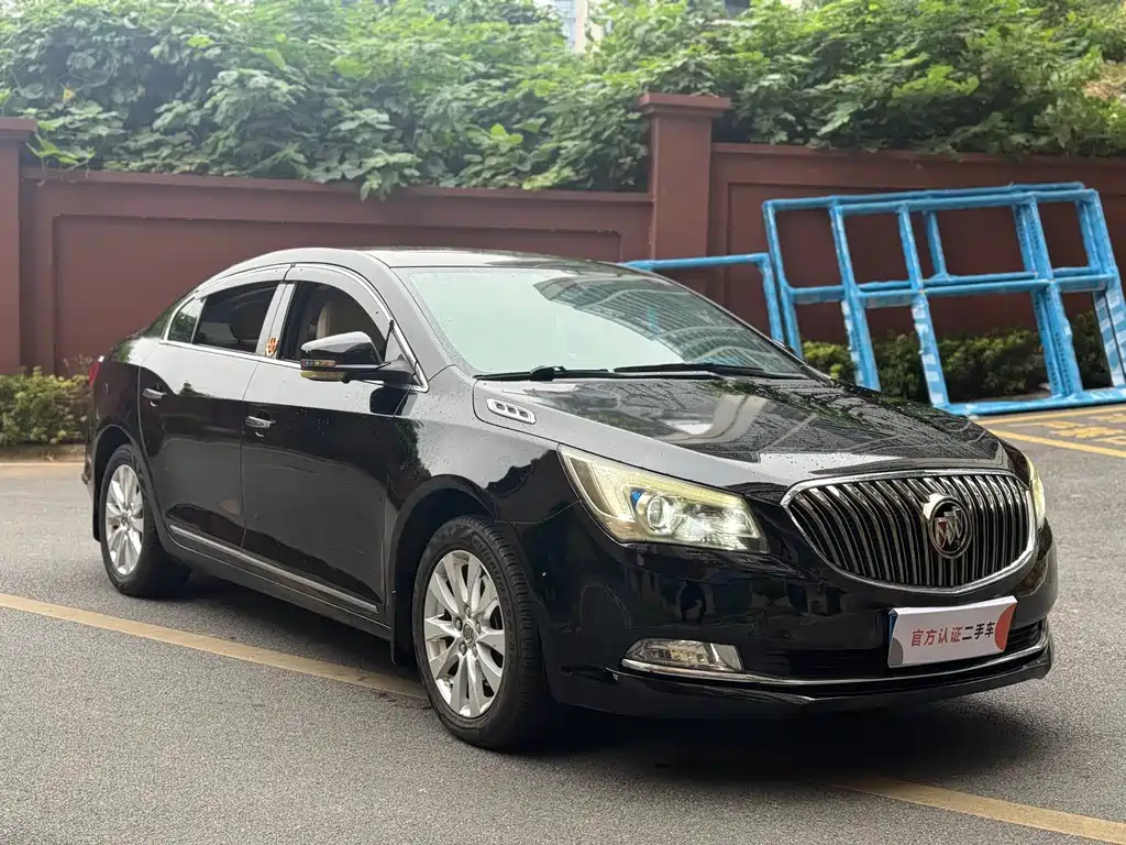 BUICK LACROSSE 2015