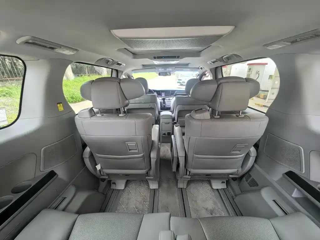 JAC REFINE M6 2018