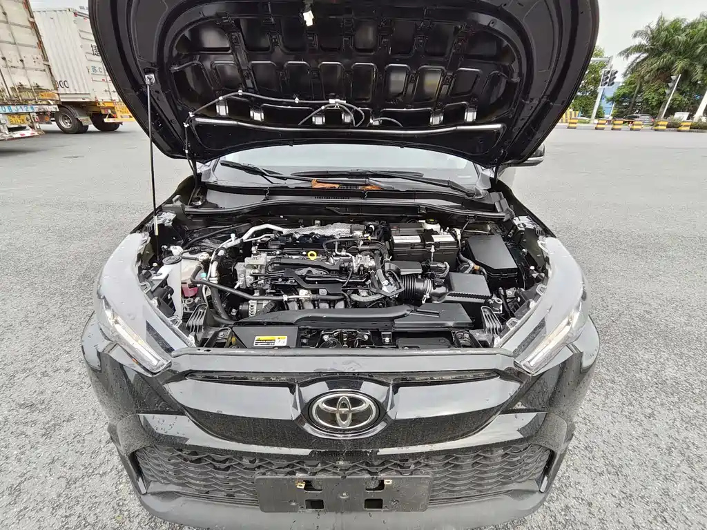 TOYOTA FRONTLANDER 2022