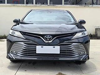 TOYOTA CAMRY 2018