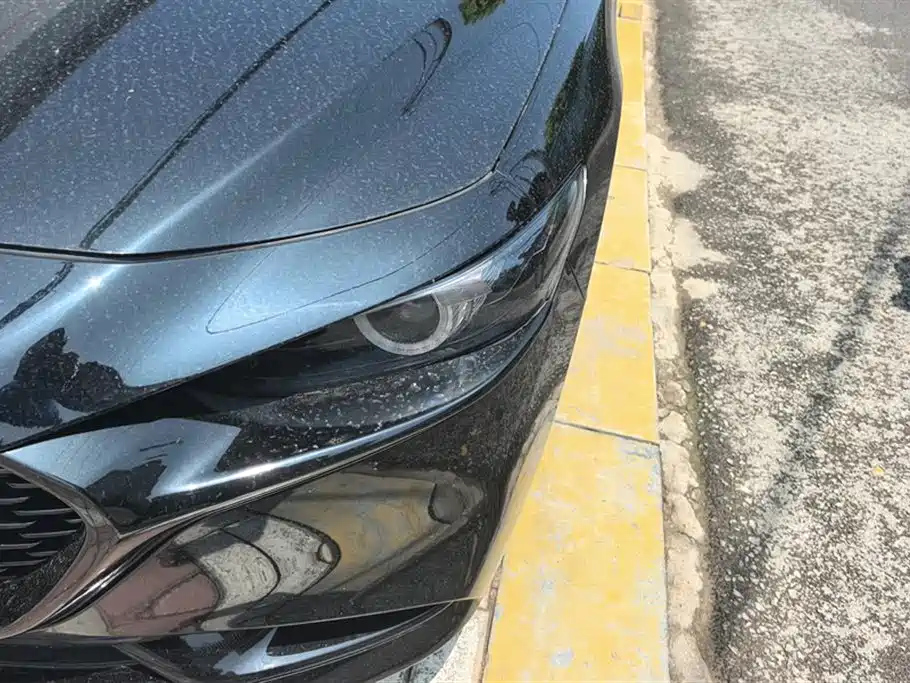 MAZDA 3 AXELA 2023
