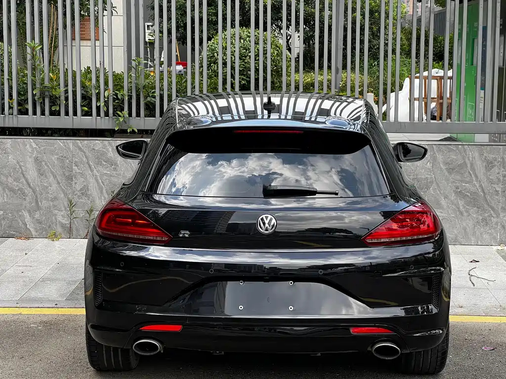 VOLKSWAGEN SCIROCCO 2015