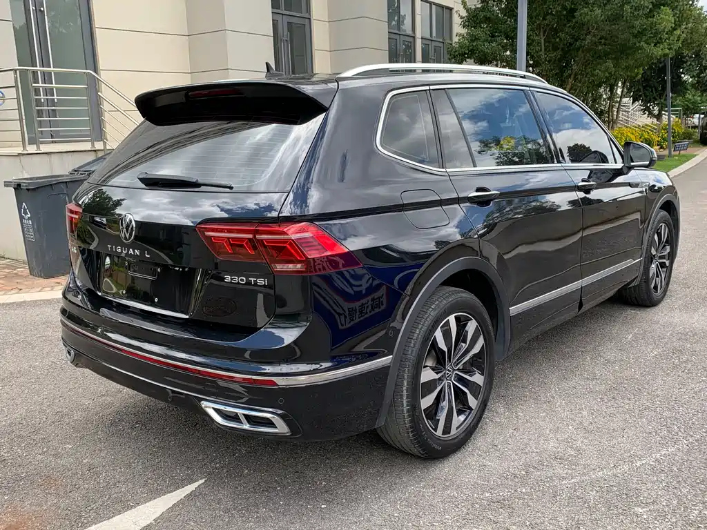 VOLKSWAGEN TIGUAN L 2023