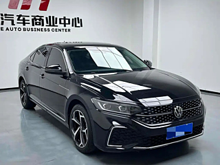 VOLKSWAGEN PASSAT 2025