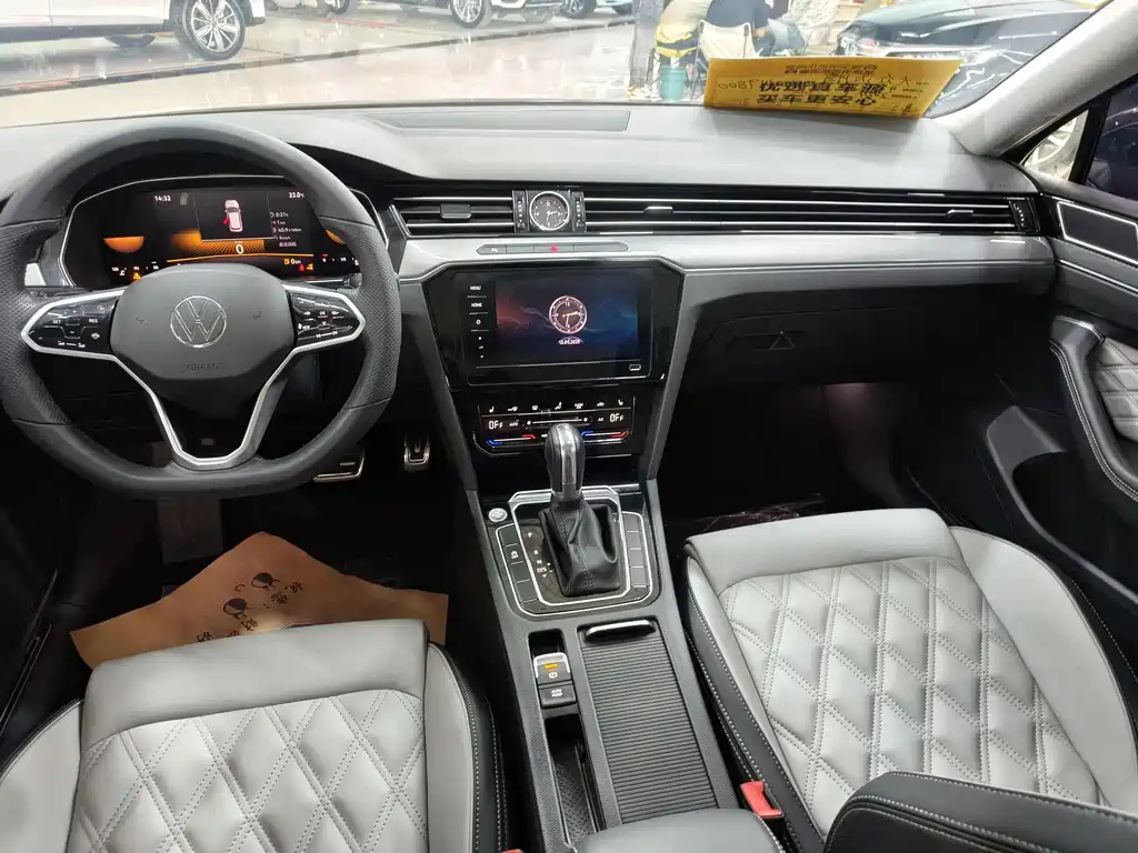 VOLKSWAGEN MAGOTAN 2024