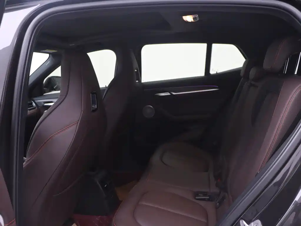 BMW X2 2021