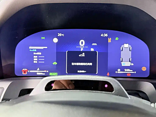 TOYOTA VELLFIRE 2025