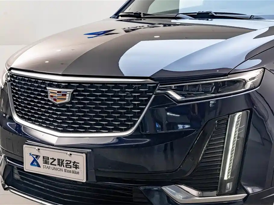 CADILLAC XT6 2022