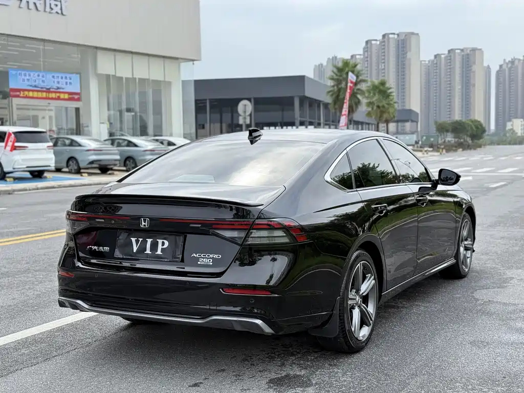 HONDA ACCORD 2025