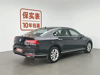 VOLKSWAGEN MAGOTAN 2018