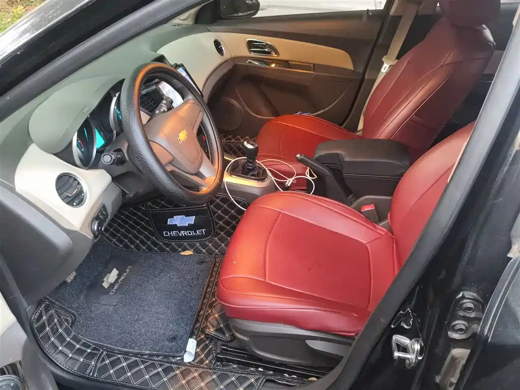 CHEVROLET CRUZE 2016