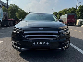 FORD TAURUS 2019