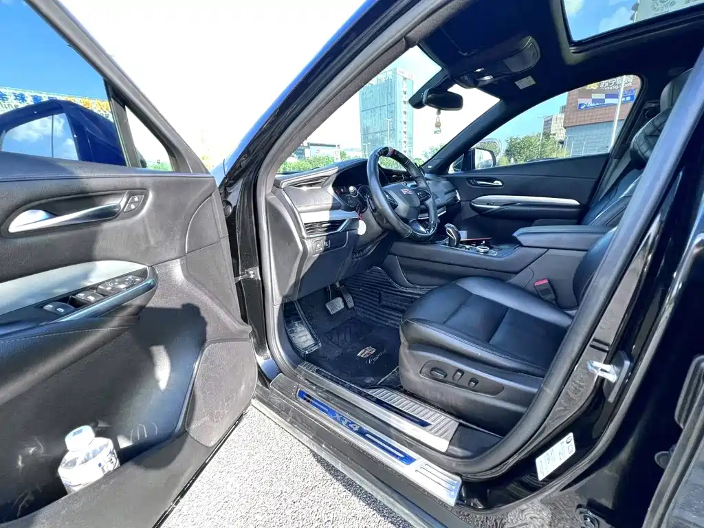 CADILLAC XT4 2019