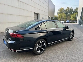 VOLKSWAGEN MAGOTAN 2022