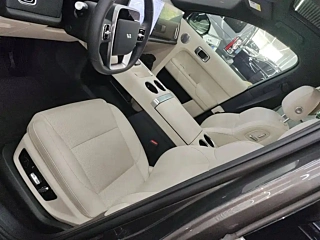 LI AUTO L9  2022 YEAR MAX 2022