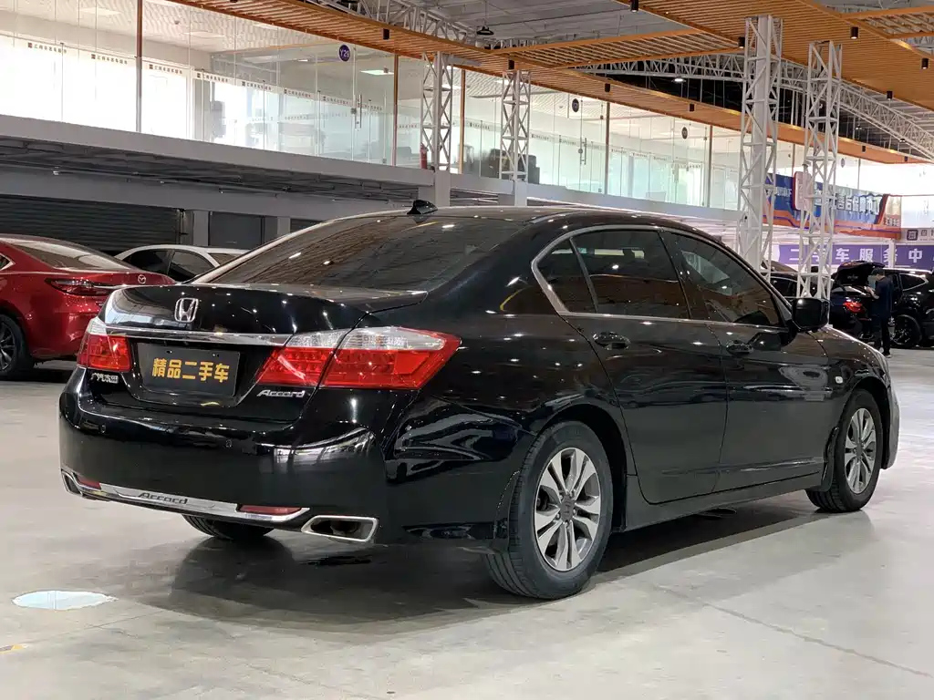 HONDA ACCORD 2015