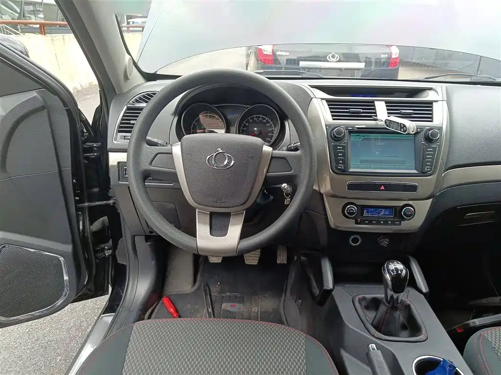 GEELY AUTO GX7 2015