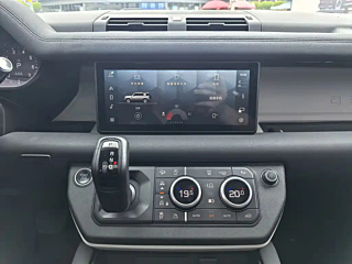 LAND ROVER DEFENDER  2020 YEAR 110 P400 SE 2020