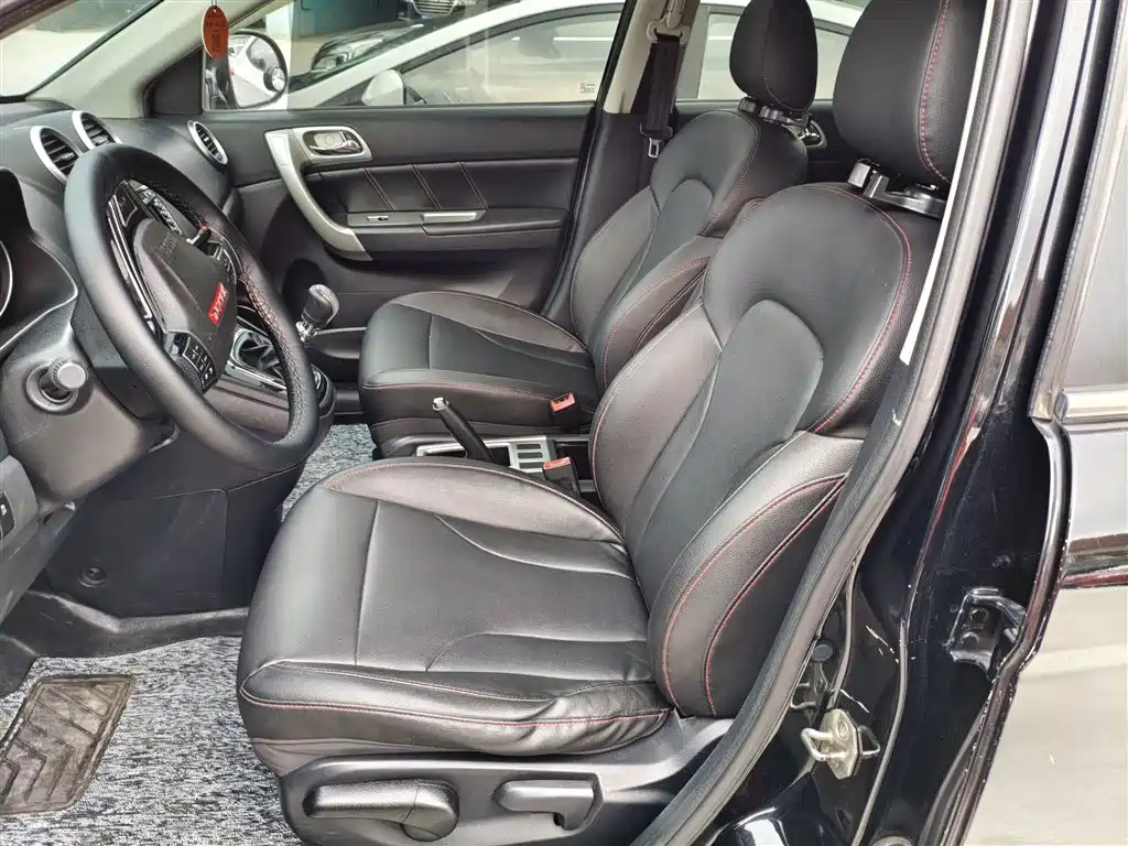 HAVAL H6 2015