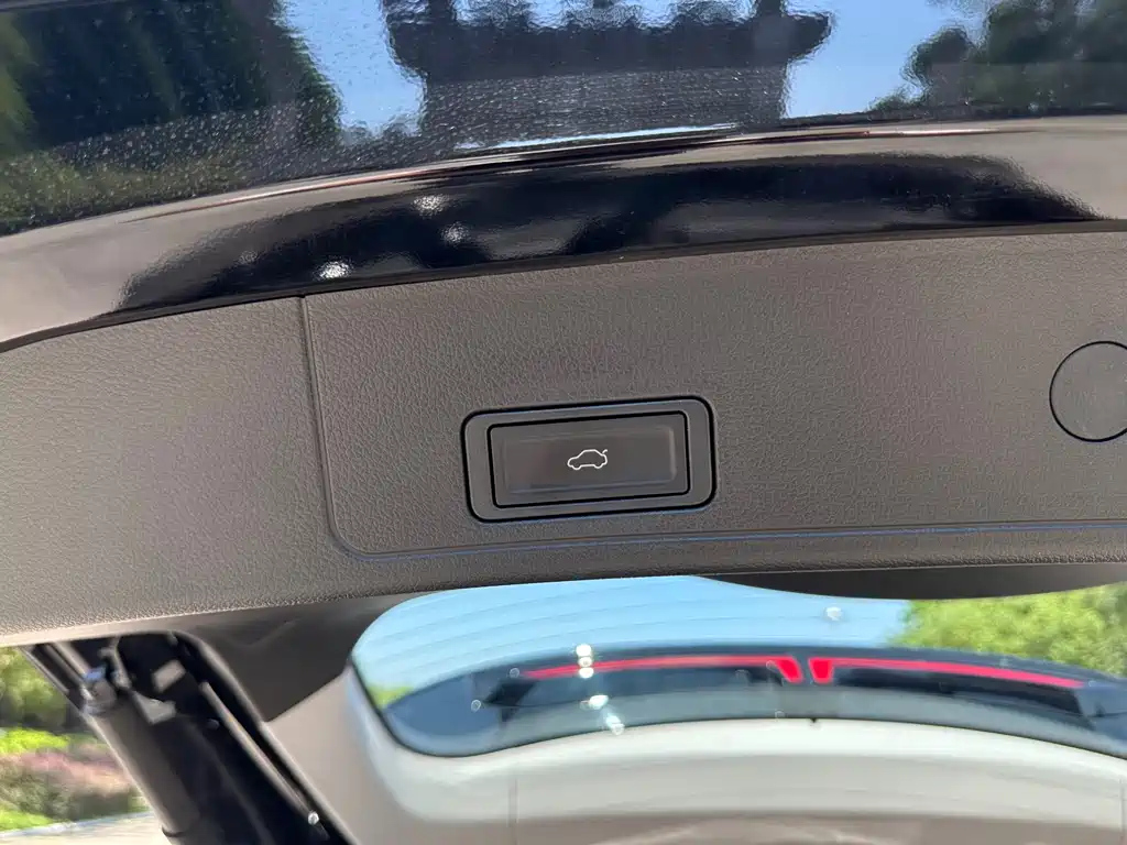 CHERY TIGGO 8 PRO 2025