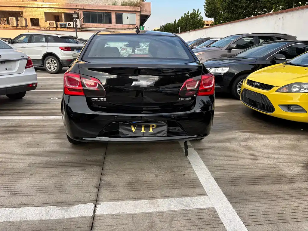 CHEVROLET CRUZE 2015