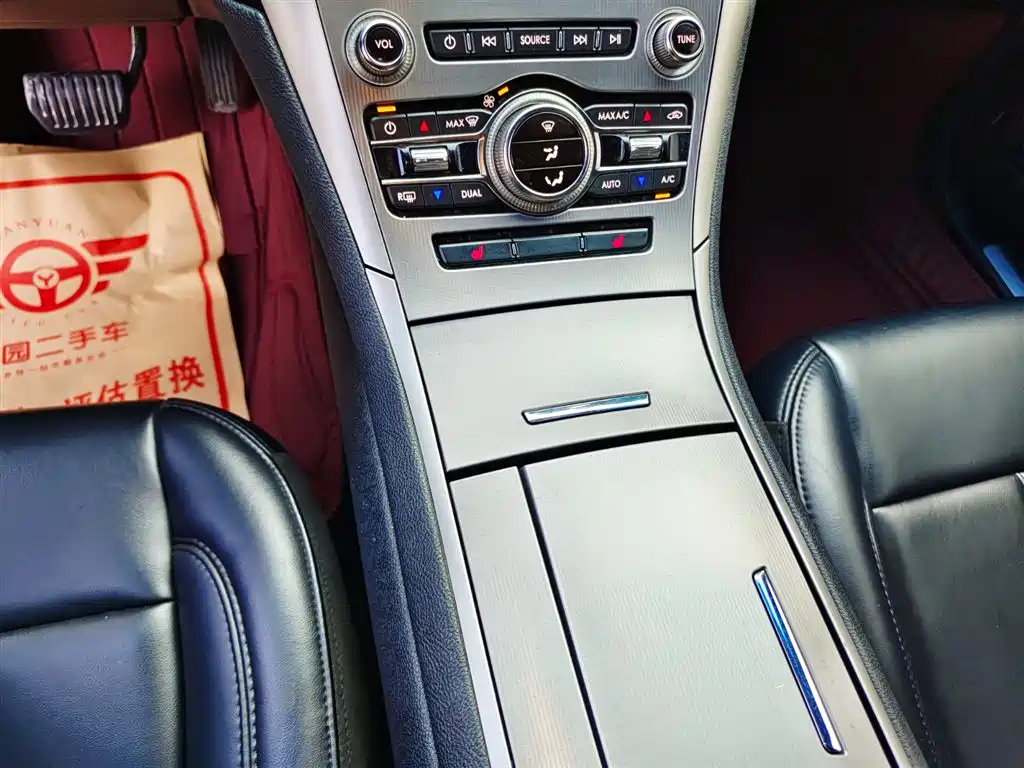 LINCOLN MKZ 2019