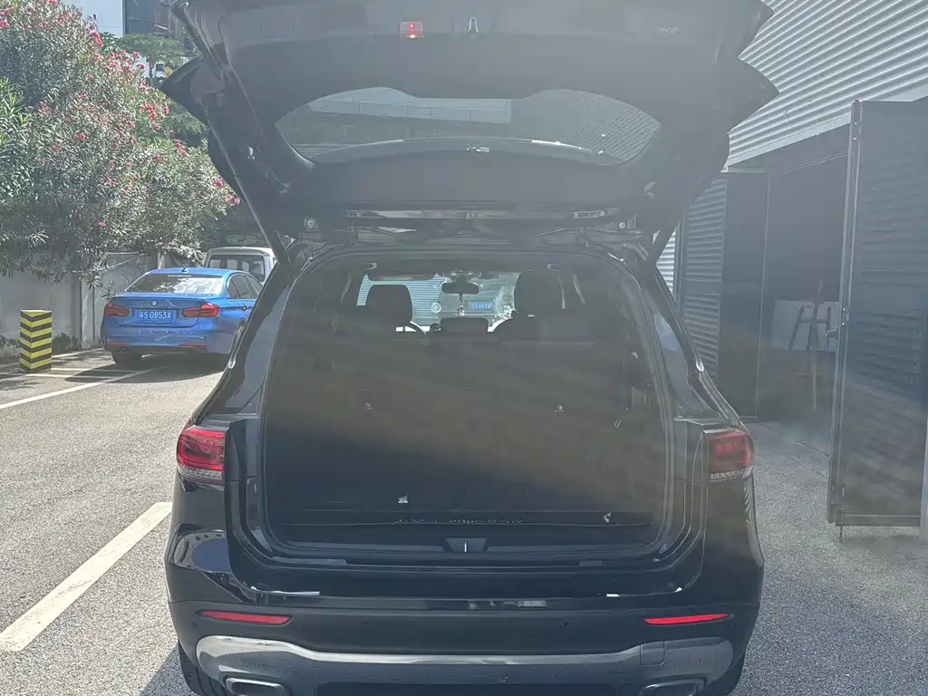 MERCEDES BENZ GLB 2022