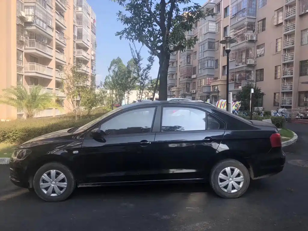VOLKSWAGEN JETTA 2015