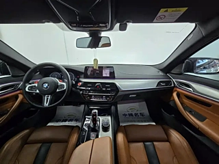 BMW M5 2018 YEAR M5 2018
