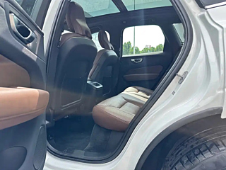 VOLVO XC60 2025 YEAR B5 4WD DELUXE EDITION 2025