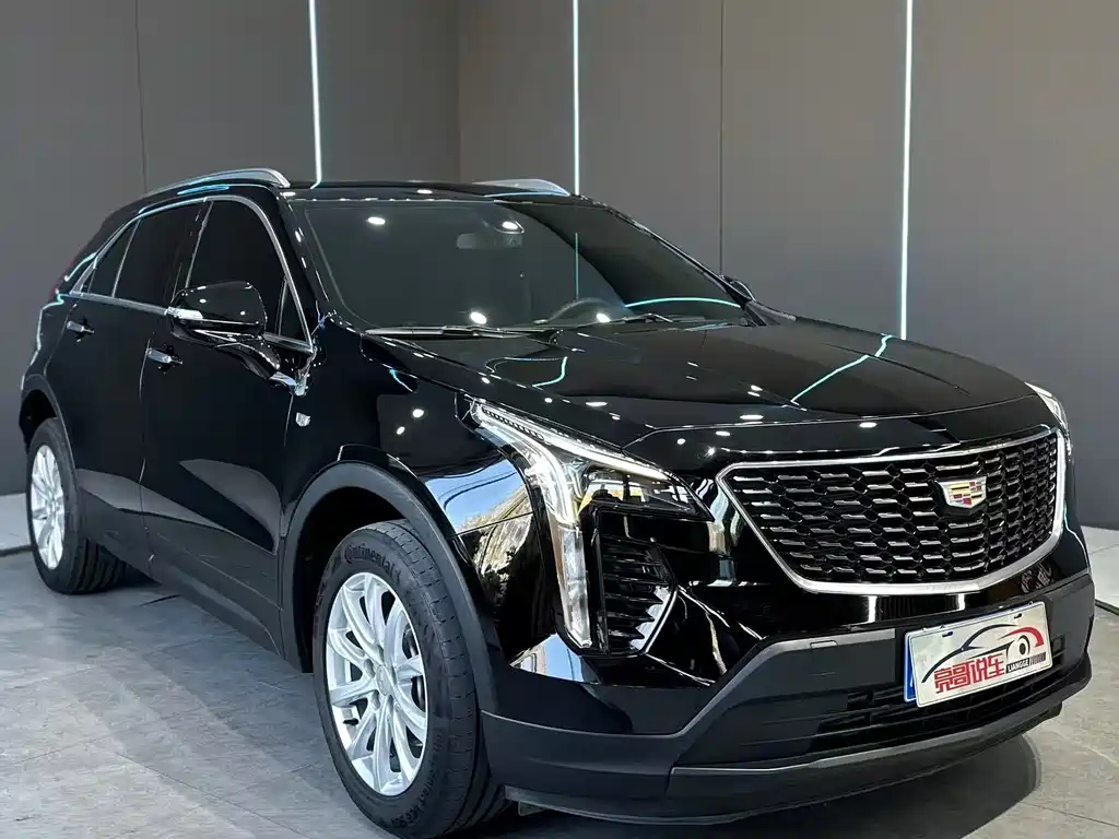 CADILLAC XT4 2023