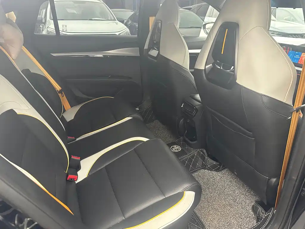 MG MG5 SCORPIO 2022
