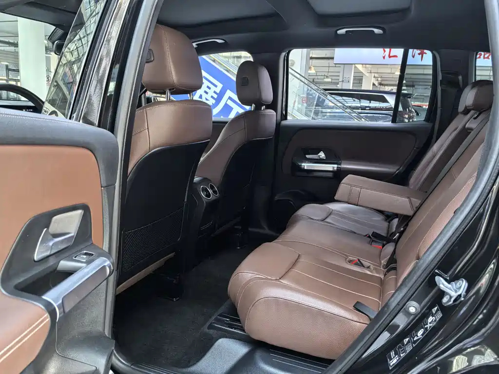 MERCEDES BENZ GLB 2022