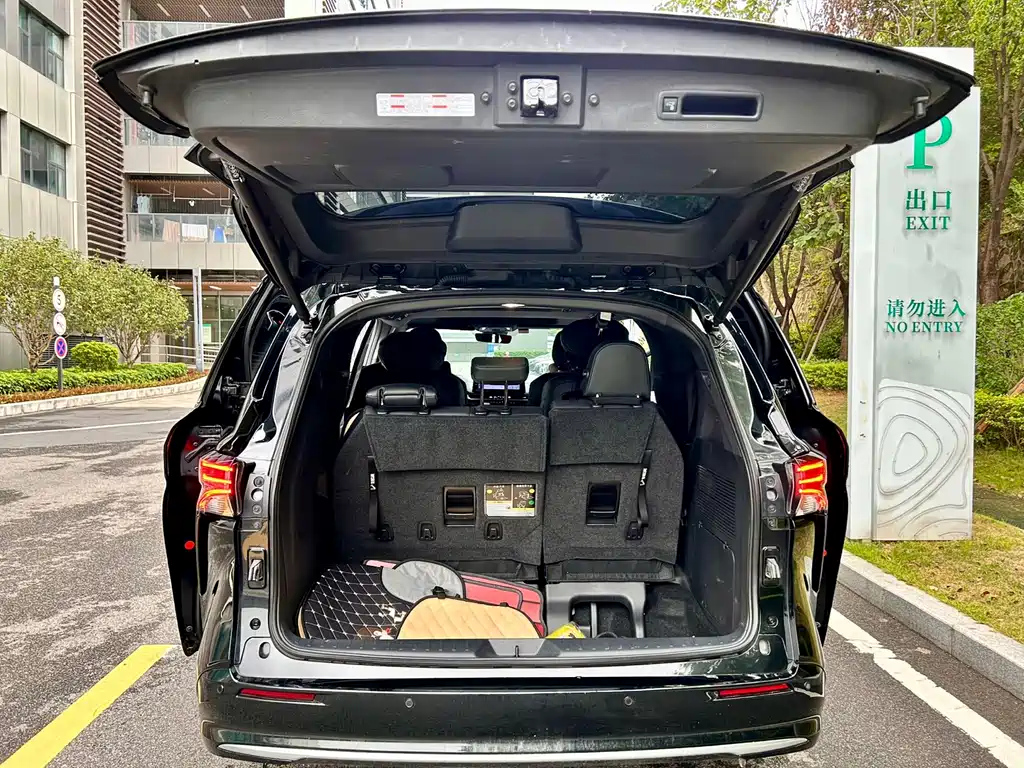 TOYOTA SIENNA SIENNA 2023