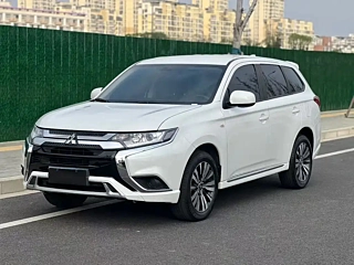 Заказать MITSUBISHI OUTLANDER