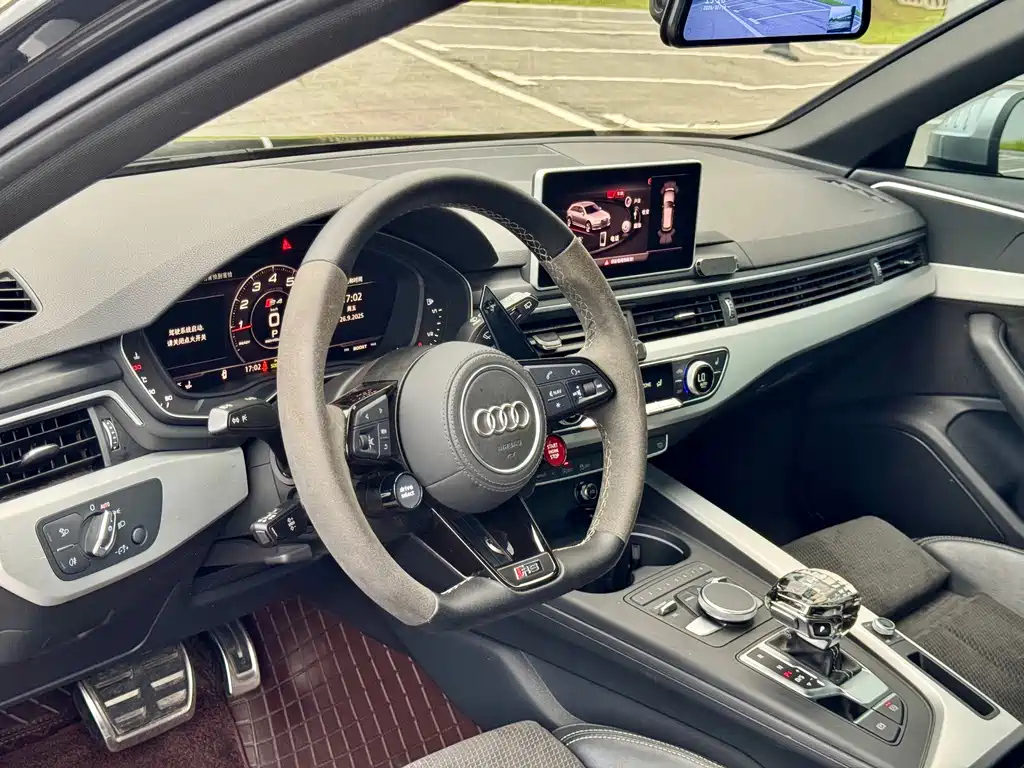 AUDI A4 IMPORT 2020