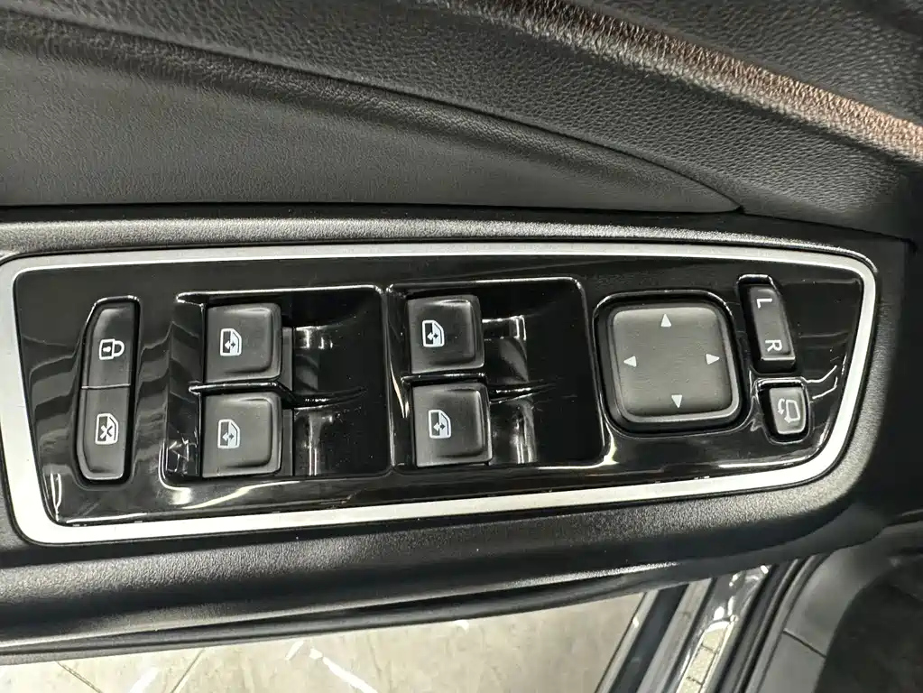 JETTA VS7 2022