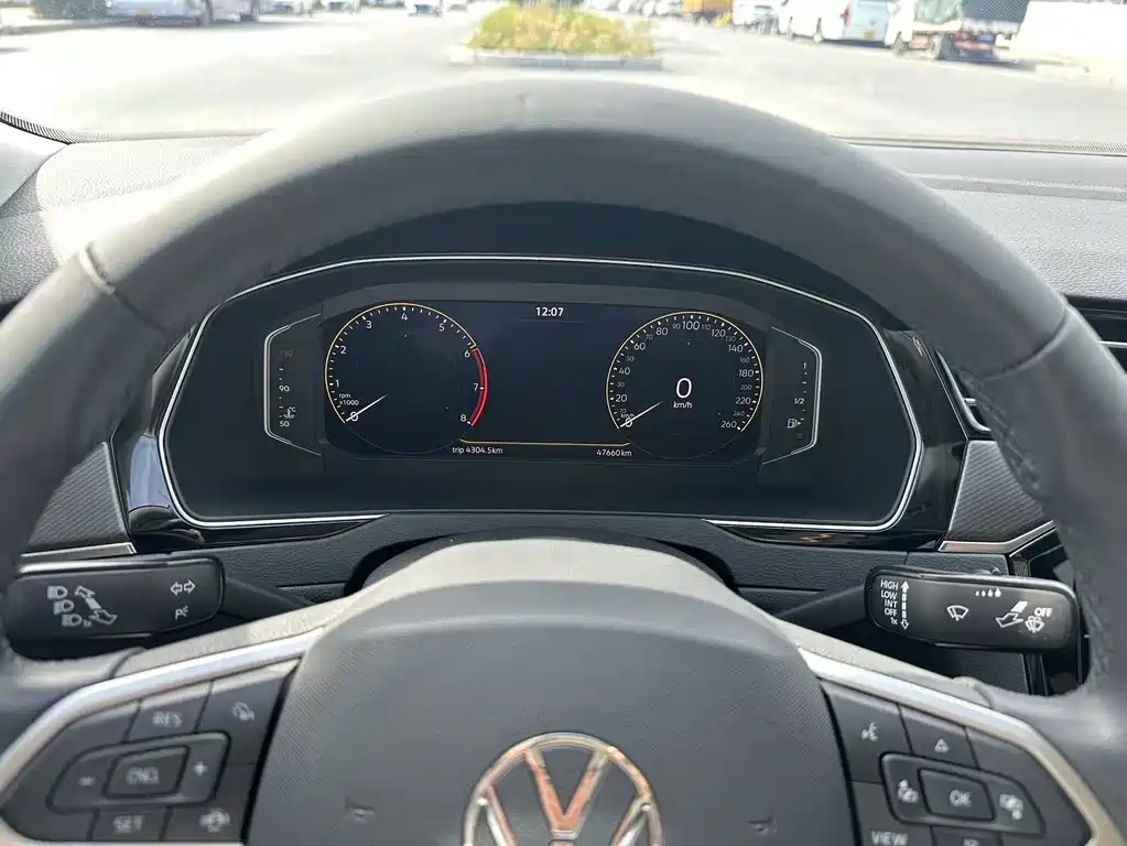 VOLKSWAGEN MAGOTAN 2022