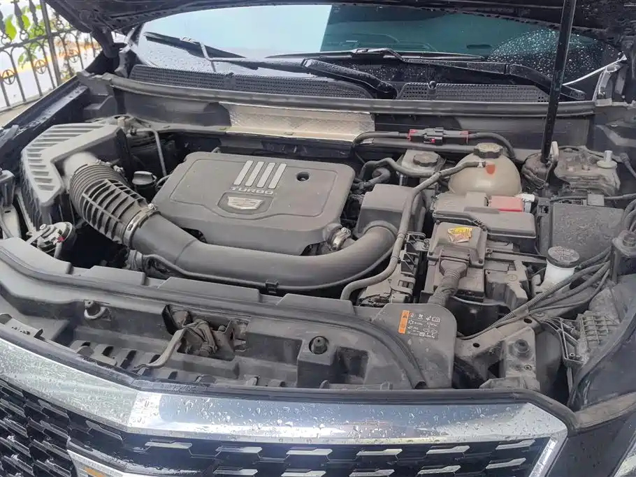 CADILLAC XT5 2023