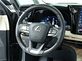 LEXUS LM  2023 YEAR 500H  SEATS  EDITION 2023