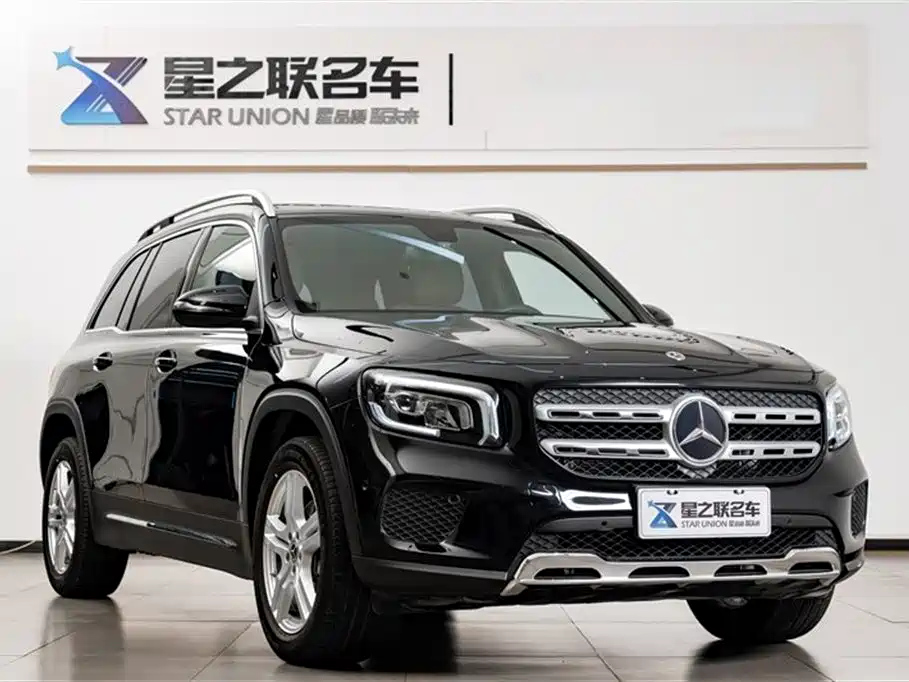 MERCEDES BENZ GLB 2023