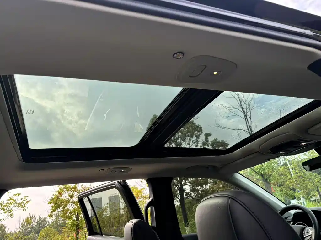 JEEP BIG 指挥官 2022