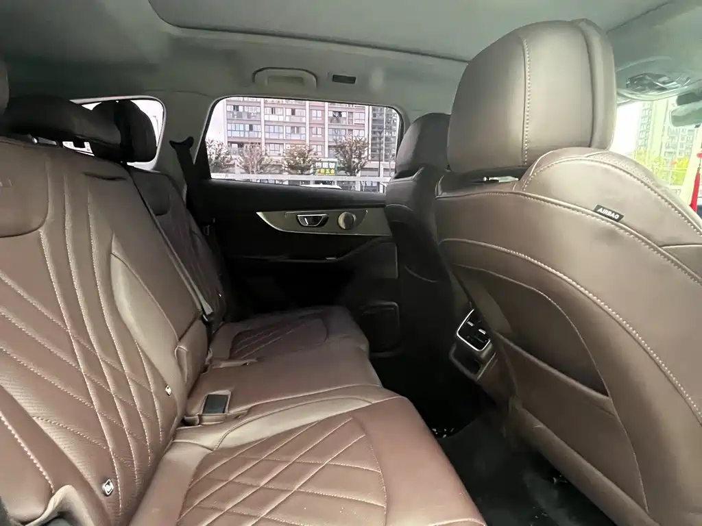 CHERY TIGGO 8 PRO 2024