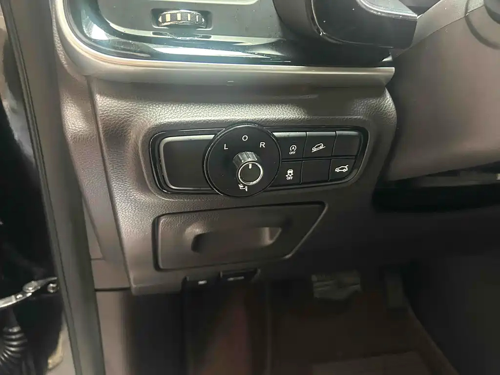 TRUMPCHI M8 2021