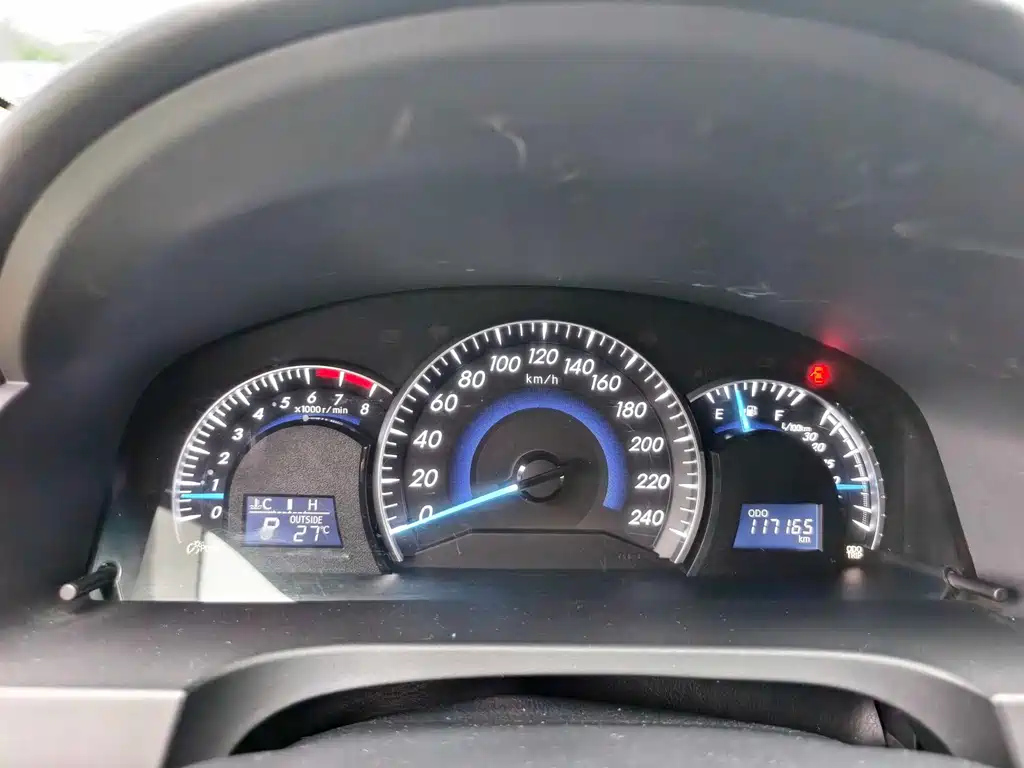 TOYOTA CAMRY 2012