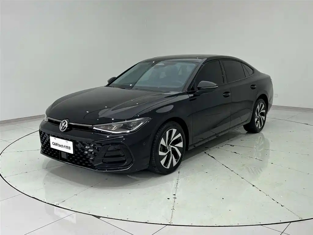 VOLKSWAGEN PASSAT 2025