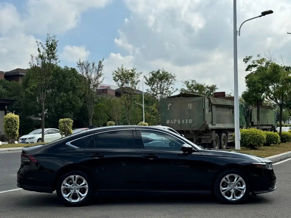 HONDA ACCORD 2024